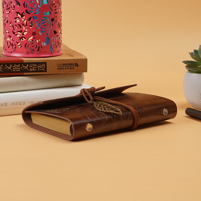 Cuaderno creativo de PU antiguo