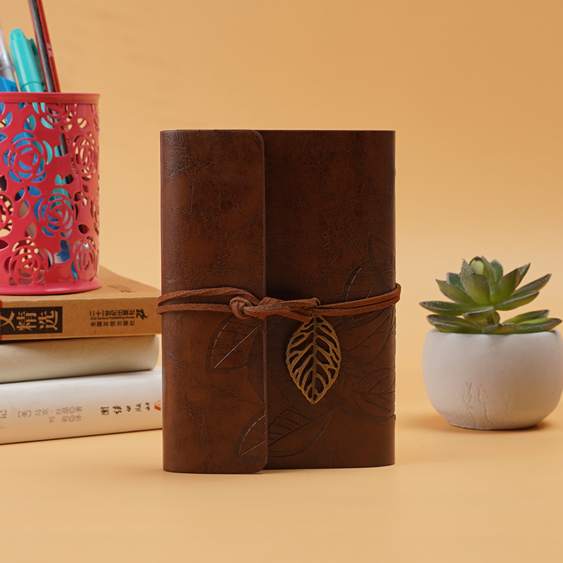 Cuaderno creativo de PU antiguo