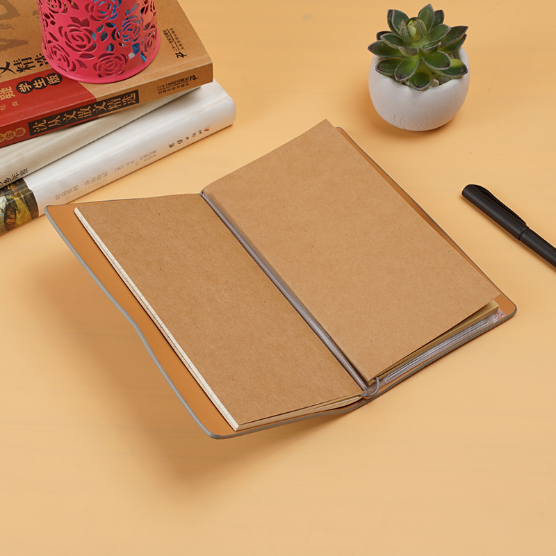 Cuaderno minimalista de cuero PU